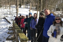 2020-02-17_CedarcroftFamilyDay_HikersOnBridge_EvelynRogers
